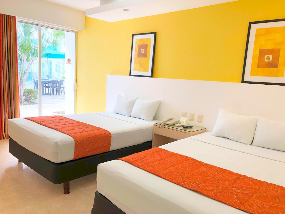 Hotel Cocos 4*